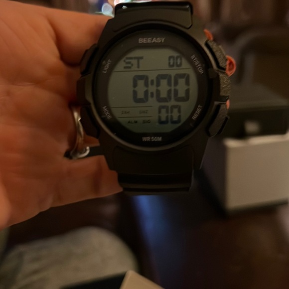 Mens Sportswatch - Picture 1 of 4